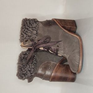 UGG Jaxon Shearling Ankle Leather Boots | Women's Boots
